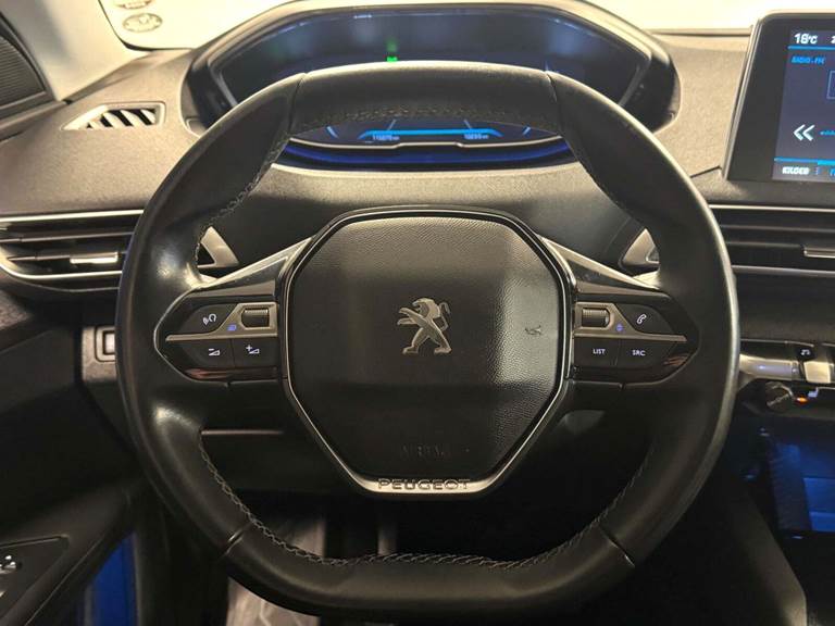 Peugeot 3008 1,5 BlueHDi 130 Allure