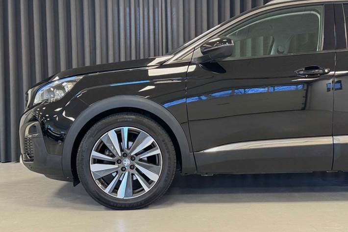 Sort Peugeot 3008 fra 2018