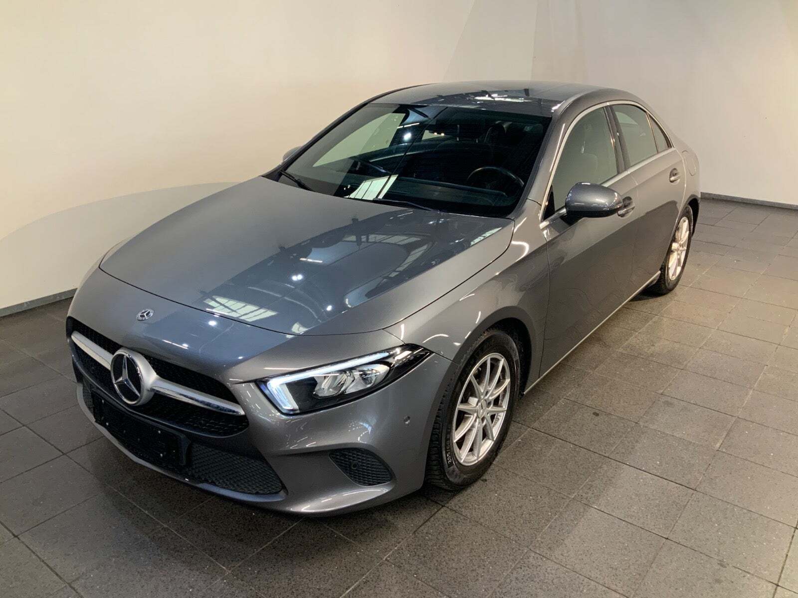 Mercedes A200 1,3 Progressive aut.