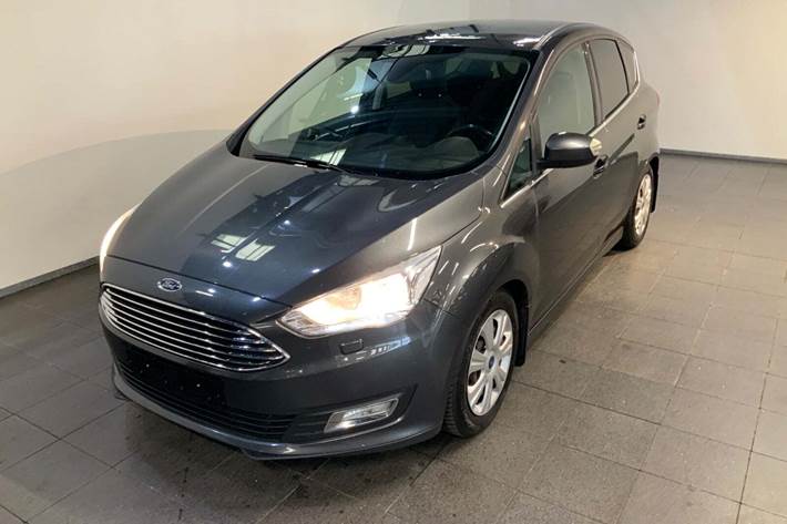 Grå Ford C-MAX fra 2017 set udefra