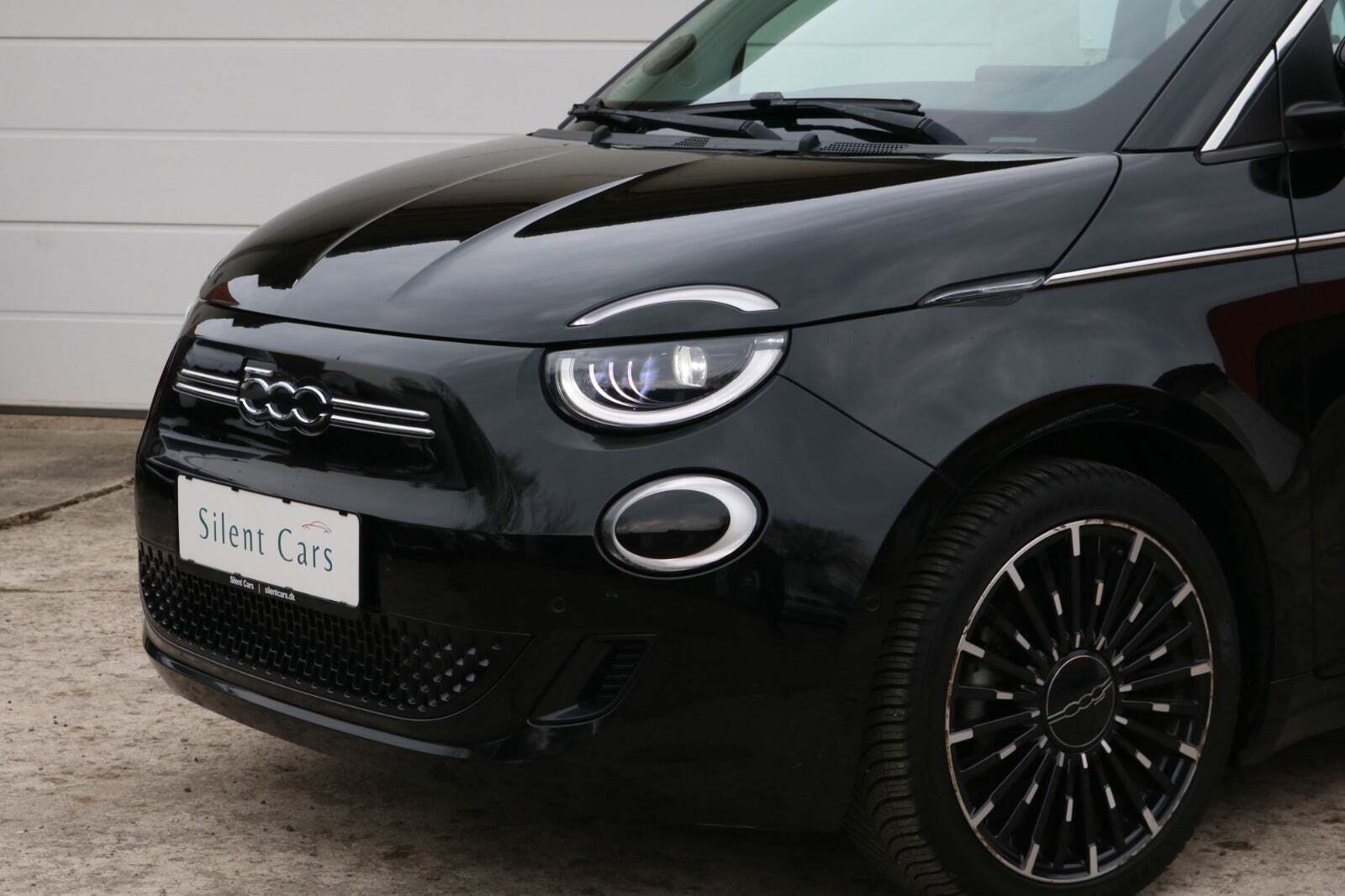 Sort Fiat 500e fra 2022