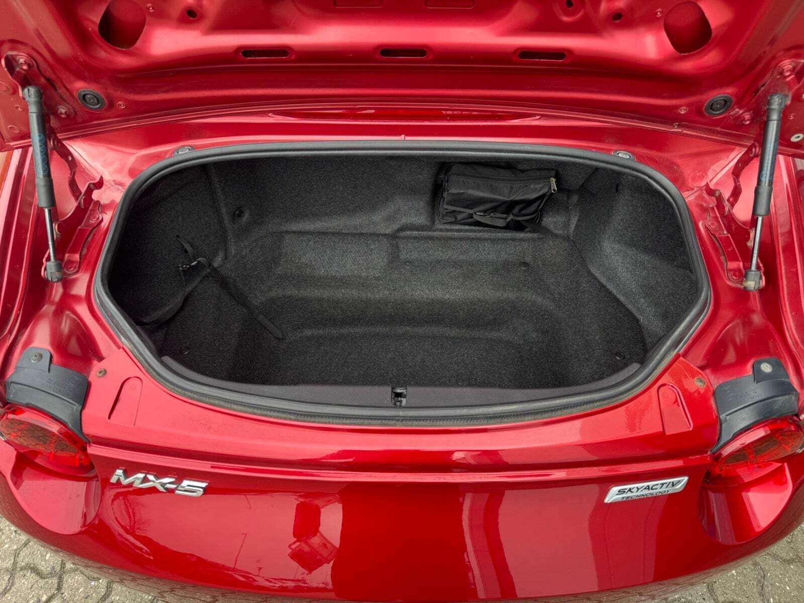 undefined Mazda MX-5 fra 2015