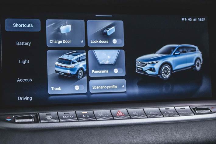 Sort Voyah Free fra 2026