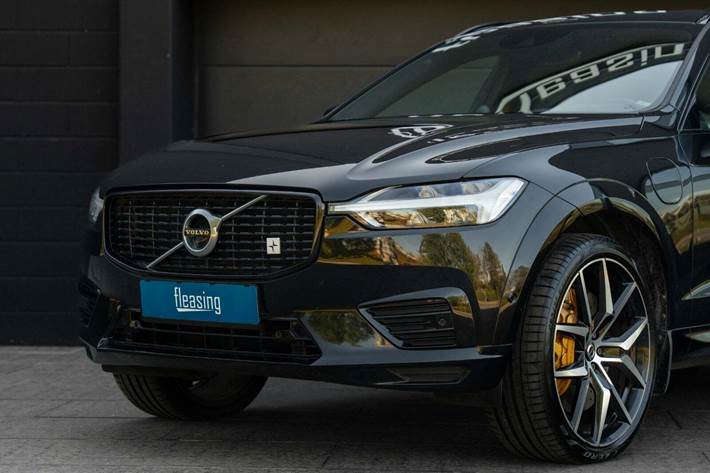 Sort Volvo XC60 fra 2020
