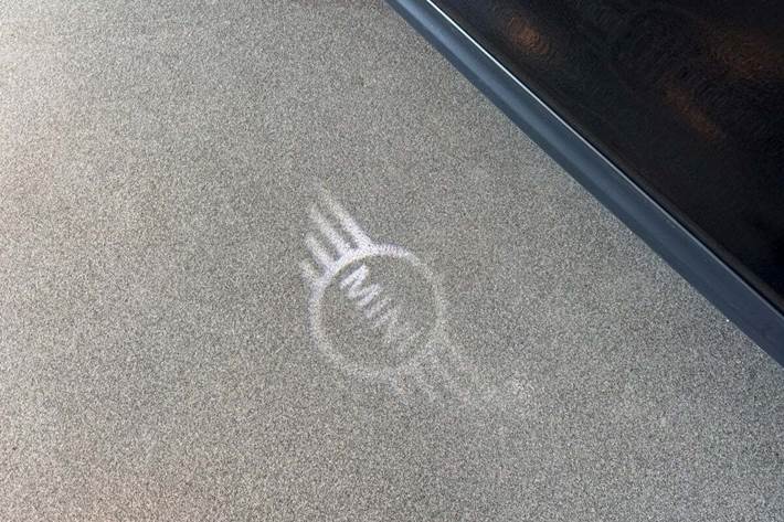 Sort Mini Cooper SE fra 2022