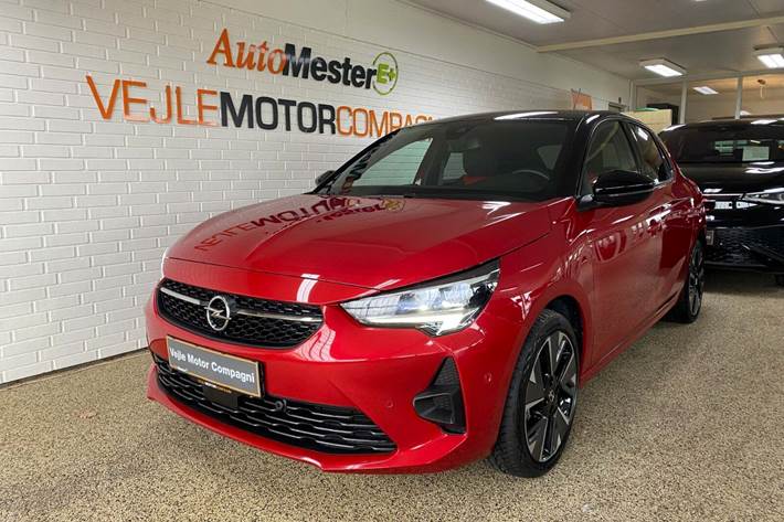 Rød Opel Corsa-e fra 2023