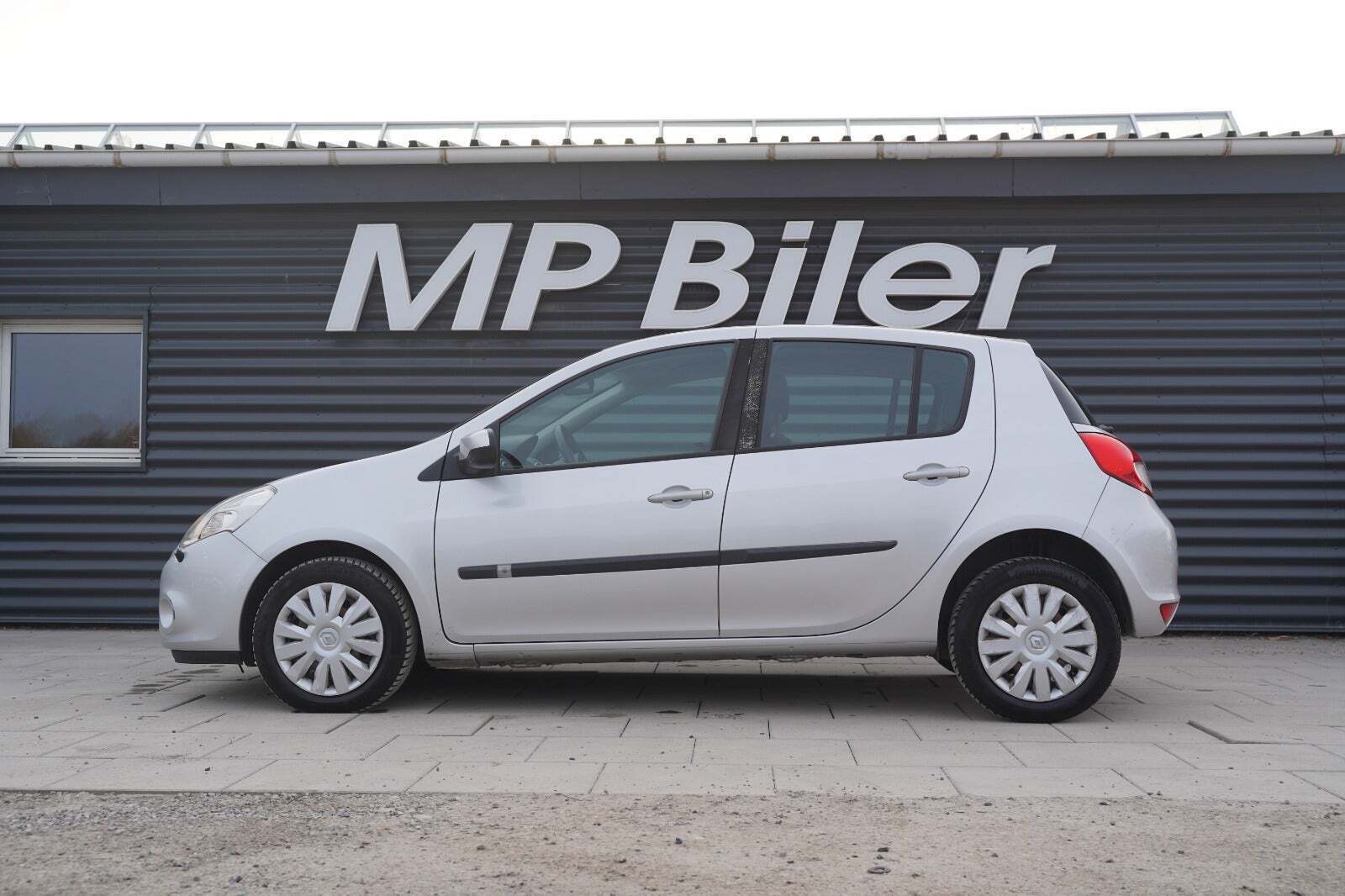 Renault Clio III 1,2 16V Authentique