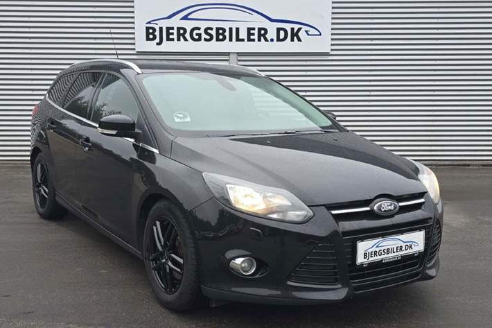 undefined Ford Focus fra 2012 set udefra