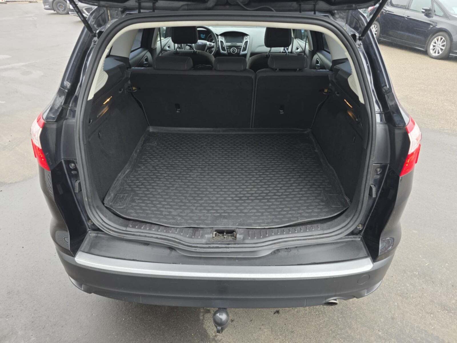 undefined Ford Focus fra 2012