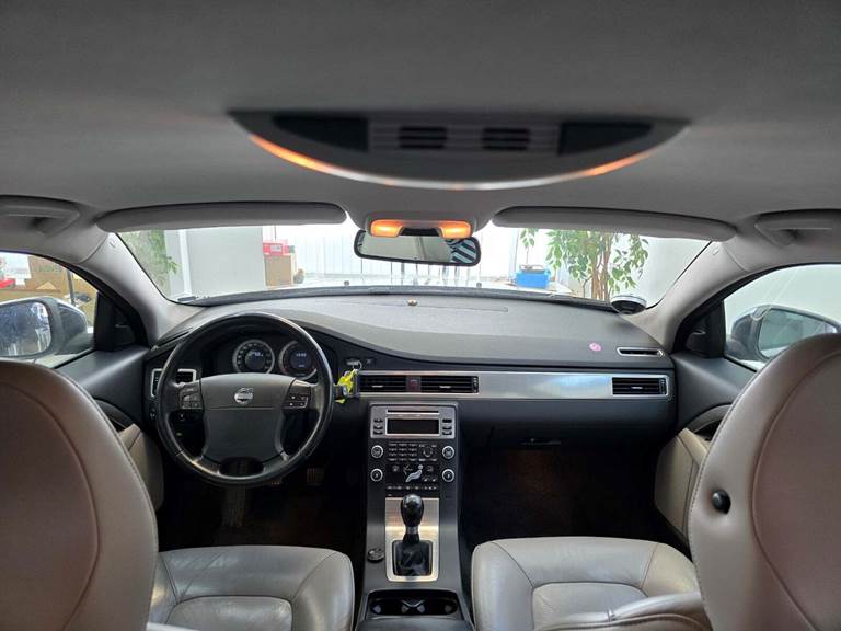 Volvo V70 2,0 Summum