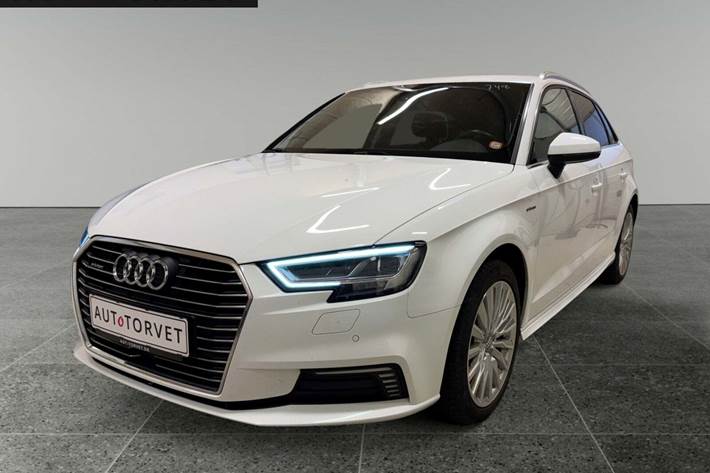 Hvid Audi A3 fra 2017