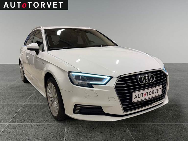 Audi A3 1,4 e-tron Sportback S-tr.