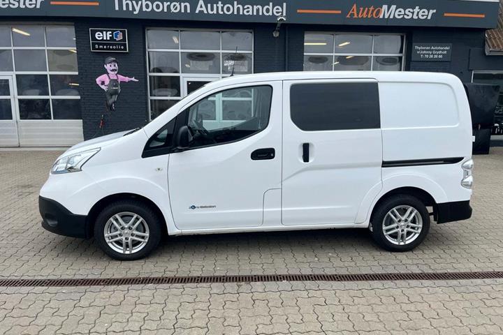 Hvid Nissan e-NV200 fra 2020