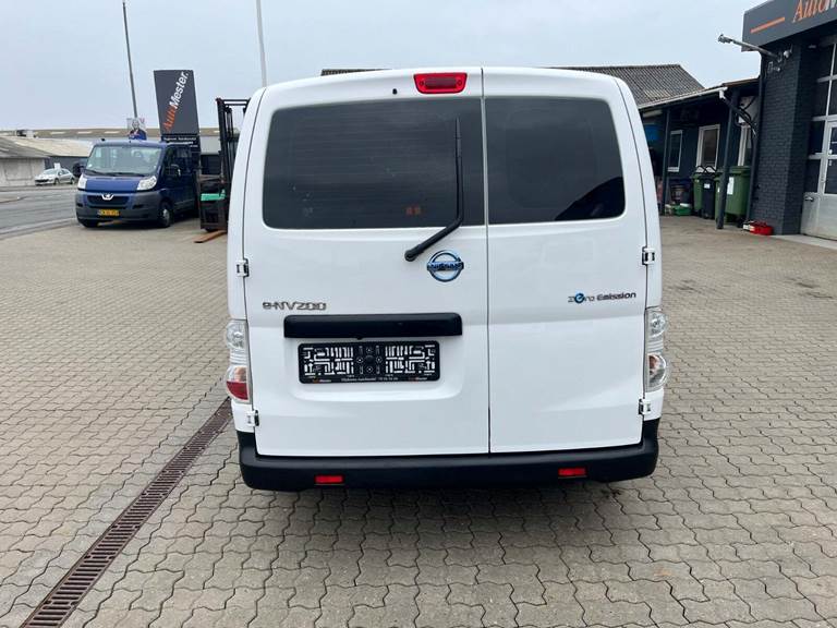Nissan e-NV200 Comfort+ Van