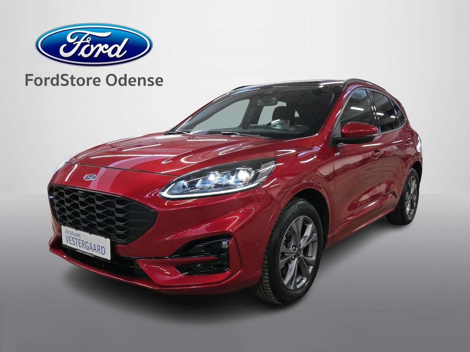 Ford Kuga 2,5 PHEV ST-Line X CVT