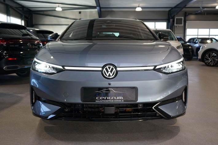 Blå VW ID.7 fra 2025