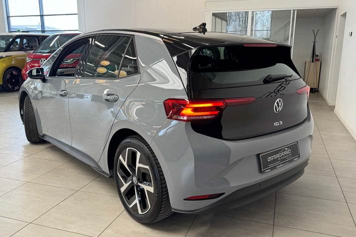 Grå VW ID.3 fra 2023