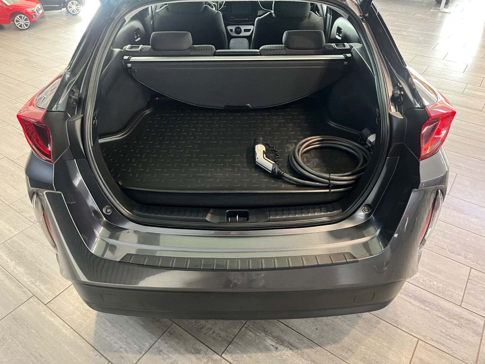 Toyota Prius 1,8 Plug-in Hybrid H3 MDS