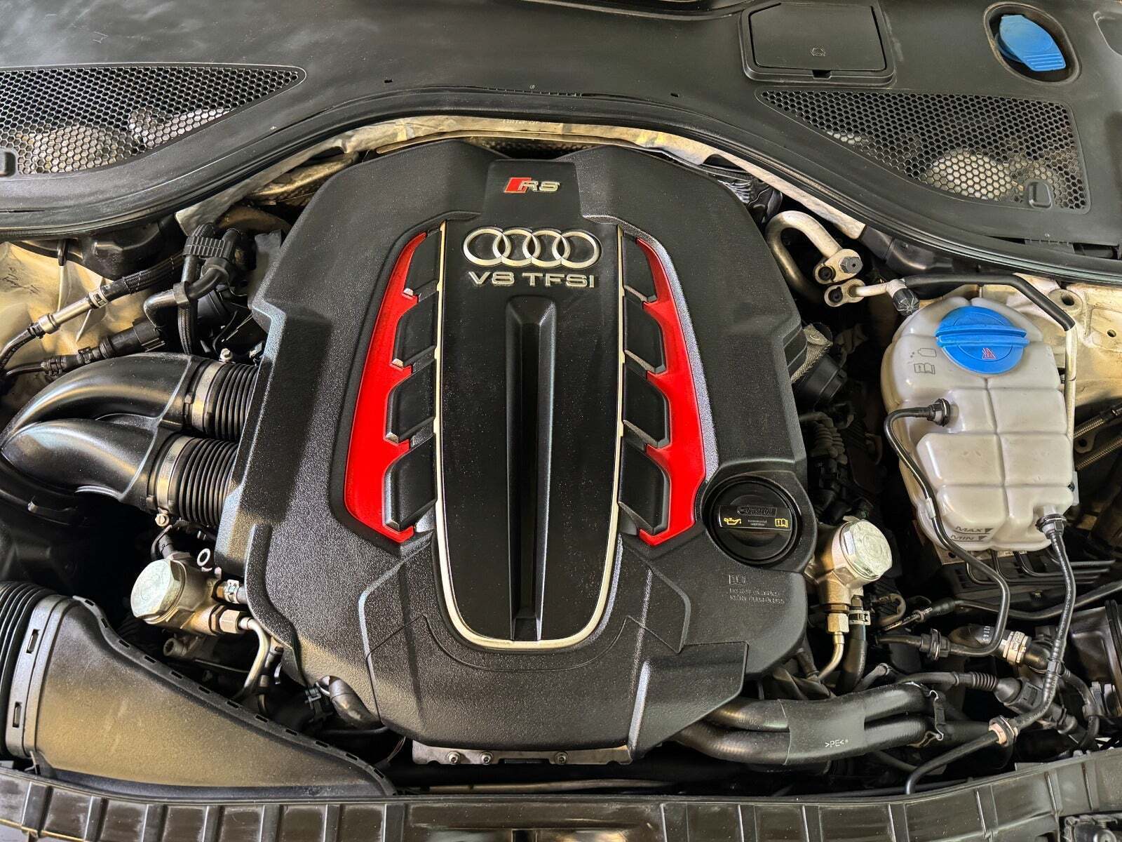 Hvid Audi RS7 fra 2014