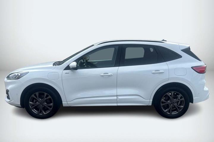 Hvid Ford Kuga fra 2023