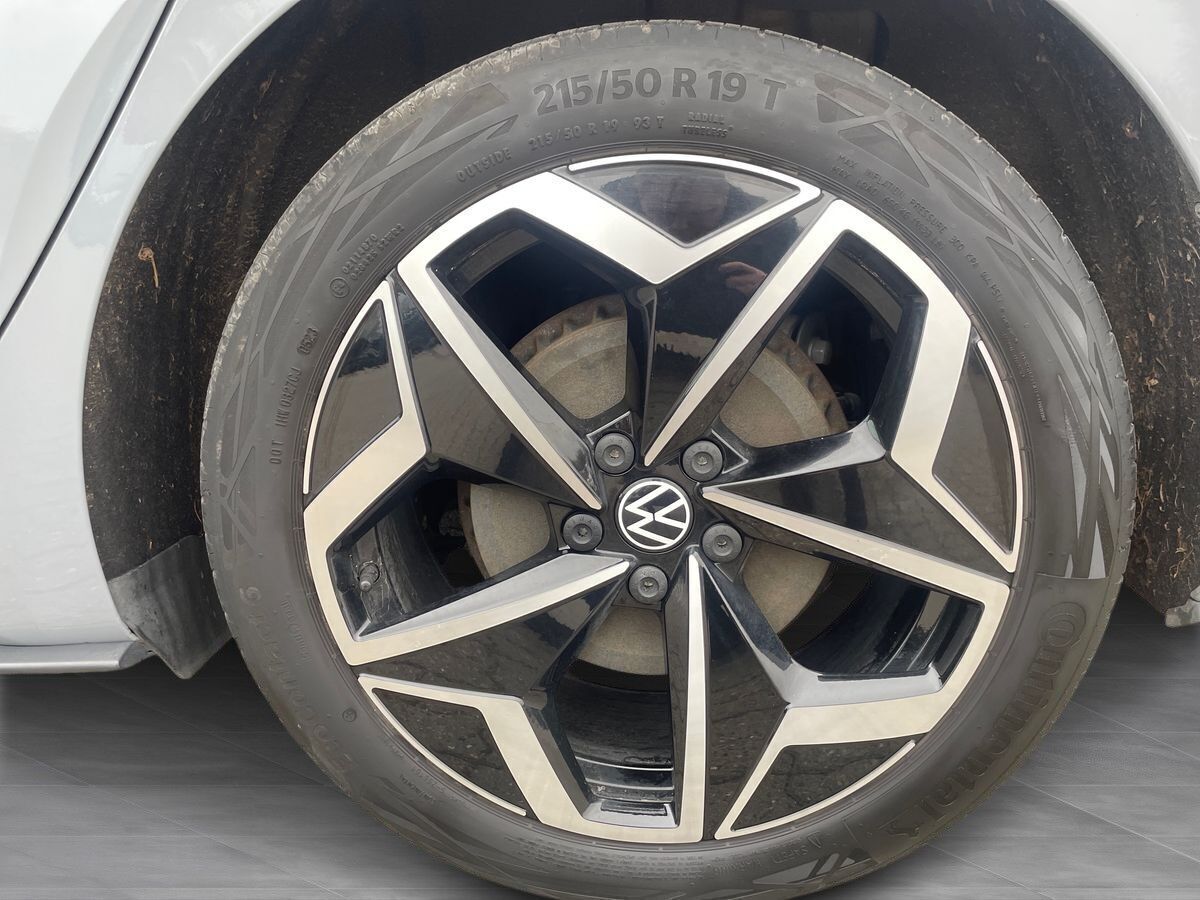 Grå VW ID.3 fra 2023