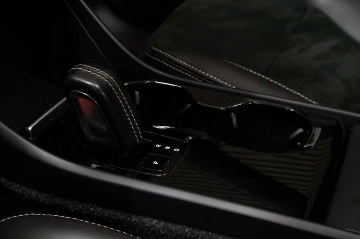 Blå Volvo XC40 fra 2020