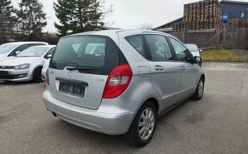 Mercedes A180