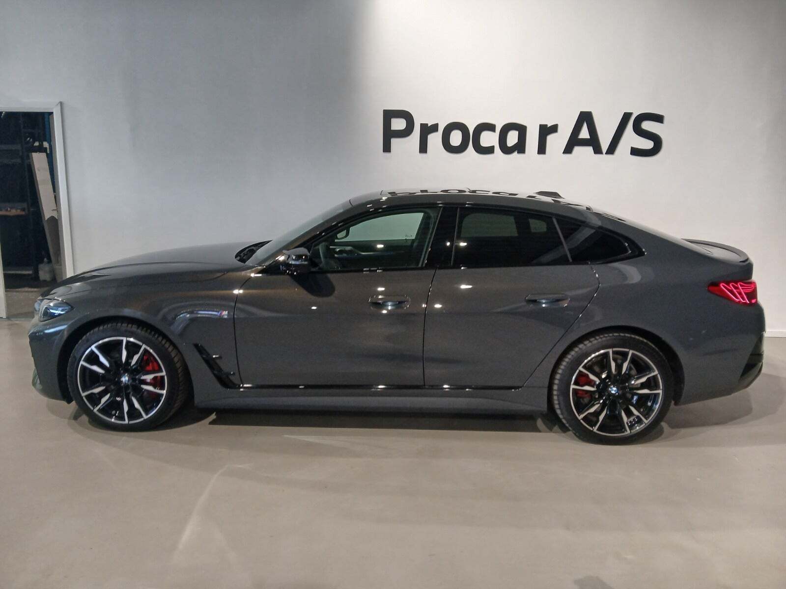 BMW i4 M50 Fully Charged xDrive