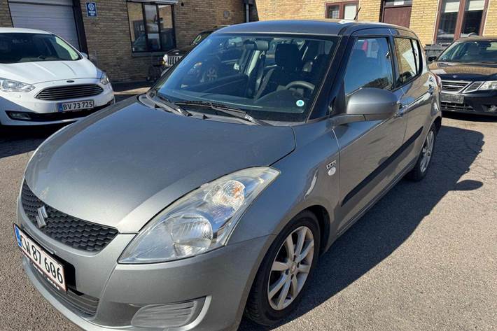 undefined Suzuki Swift fra 2012