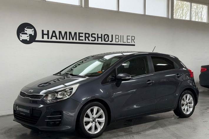 Grå Kia Rio fra 2015