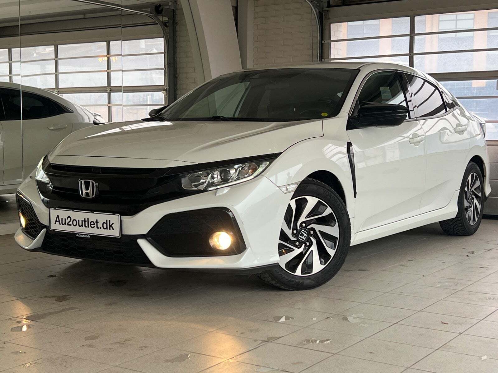 Honda Civic 1,0 VTEC Turbo Elegance CVT