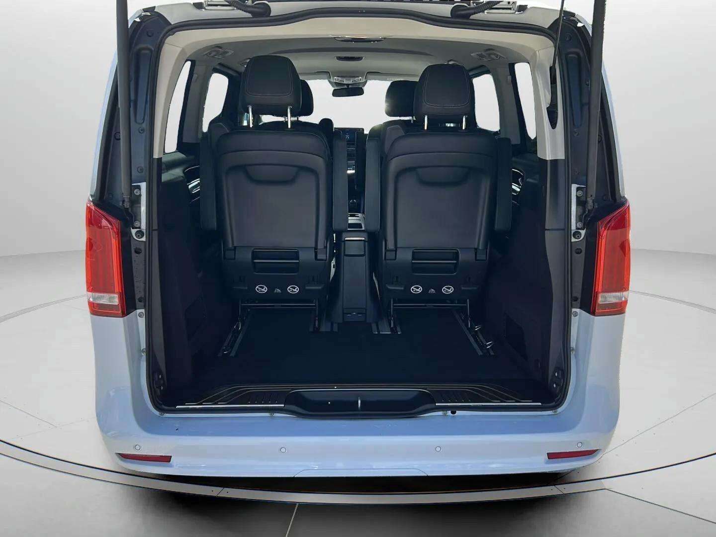 Mercedes EQV300 Avantgarde L