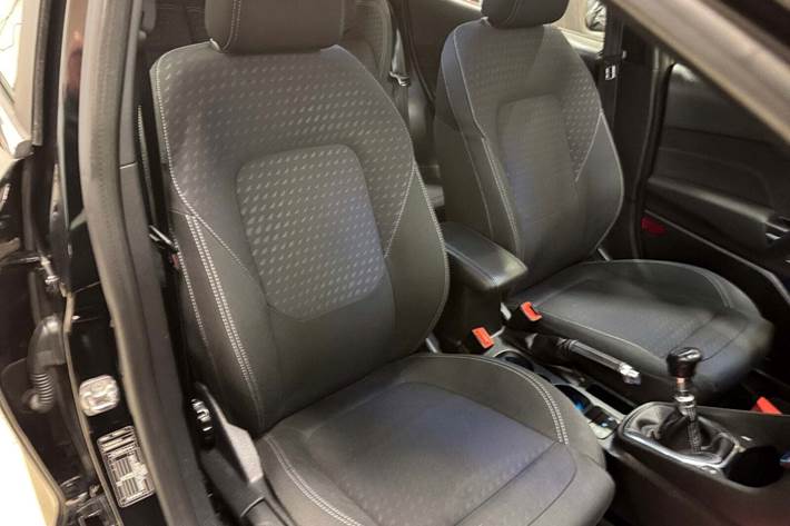 Sort Ford Fiesta fra 2019