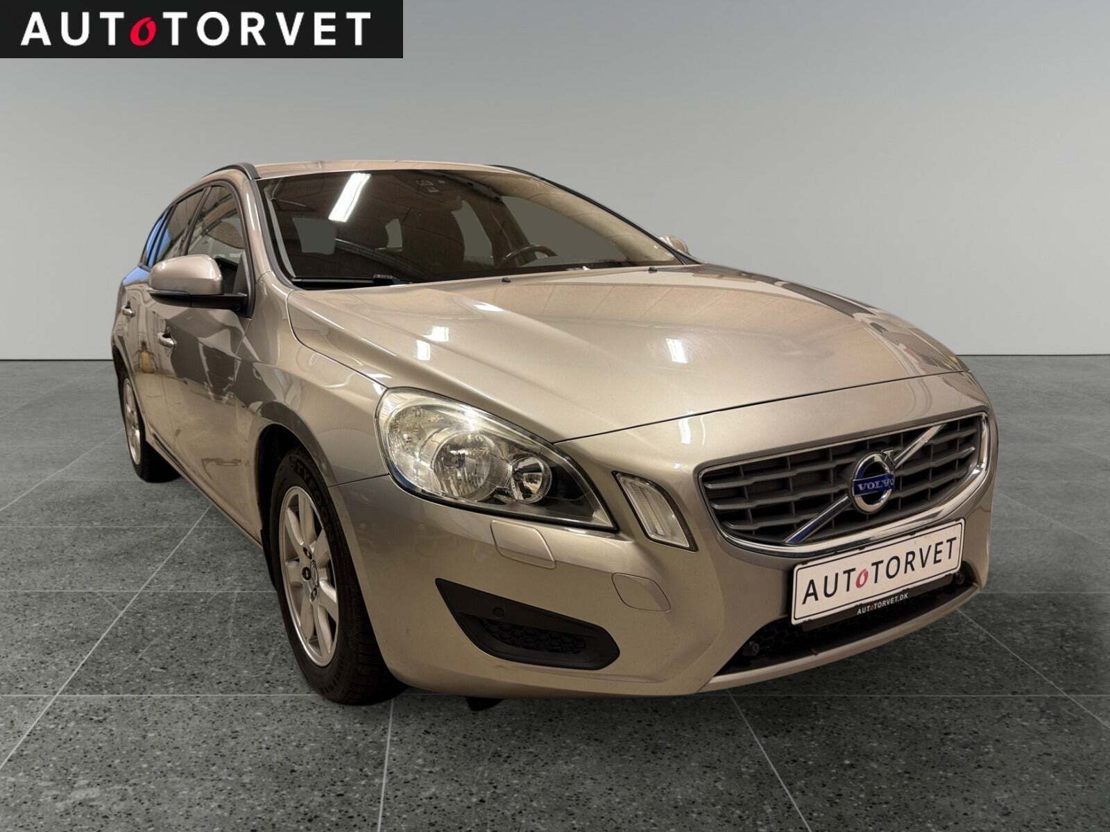 Volvo V60 1,6 D2 115 Kinetic