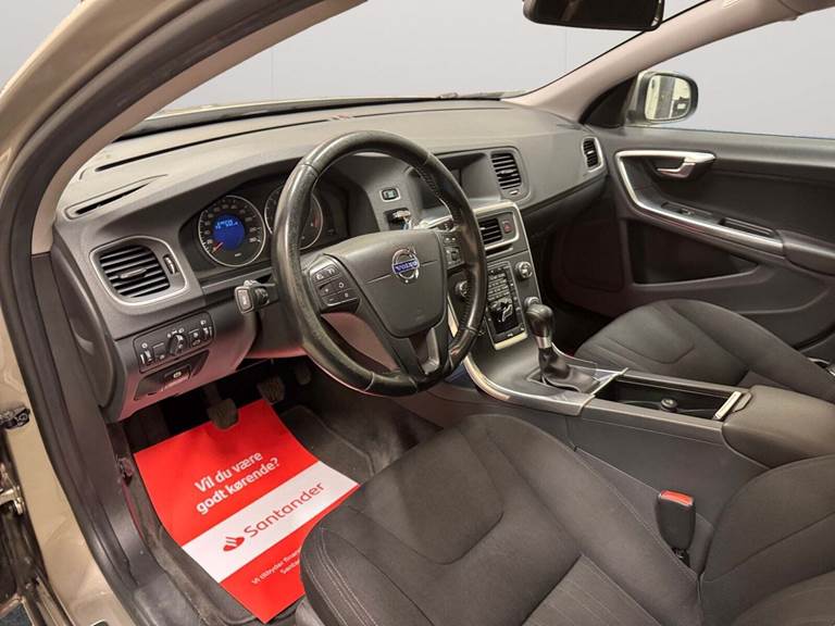 Volvo V60 1,6 D2 115 Kinetic