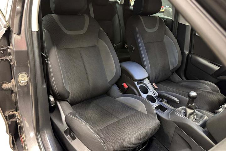 Grå Citroën C4 fra 2018