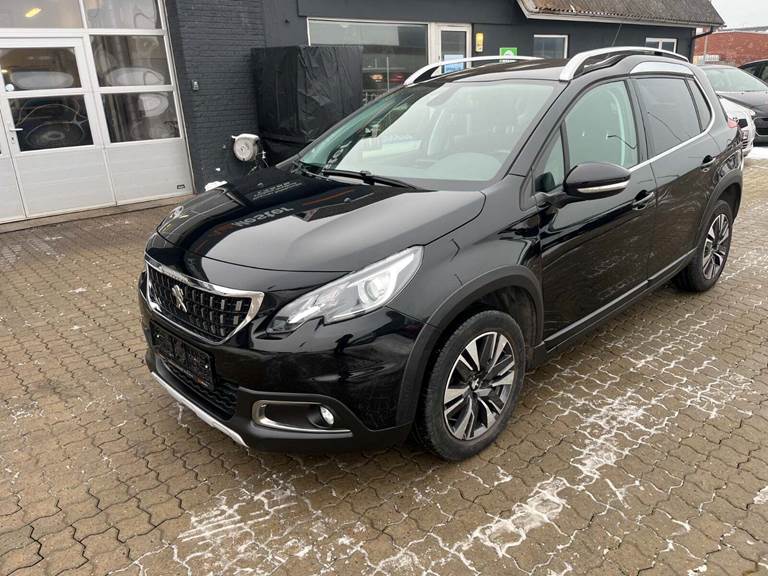 Peugeot 2008 1,6 BlueHDi 100 Allure Sky