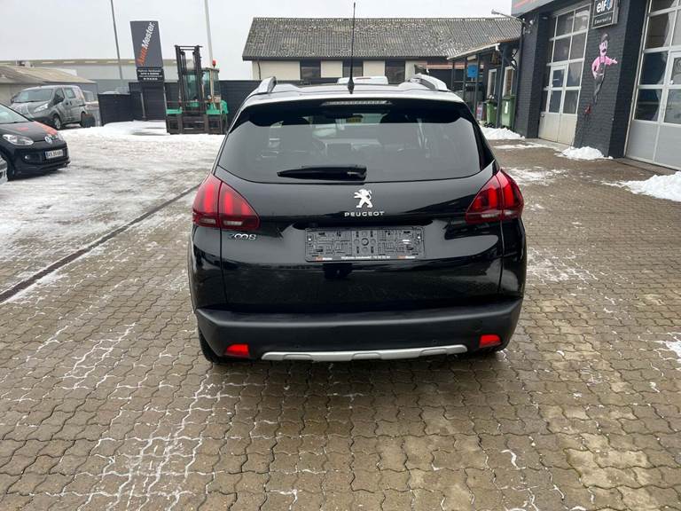 Peugeot 2008 1,6 BlueHDi 100 Allure Sky