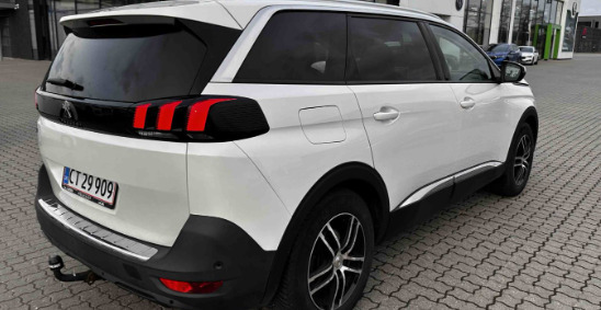 Peugeot 5008 1,2 PureTech 130 Allure Pack 7prs