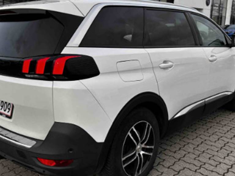 Peugeot 5008 1,2 PureTech 130 Allure Pack 7prs