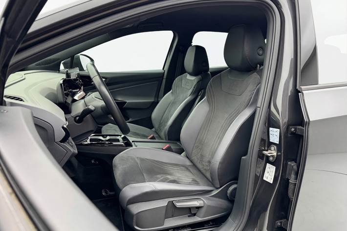 Grå VW ID.4 fra 2022