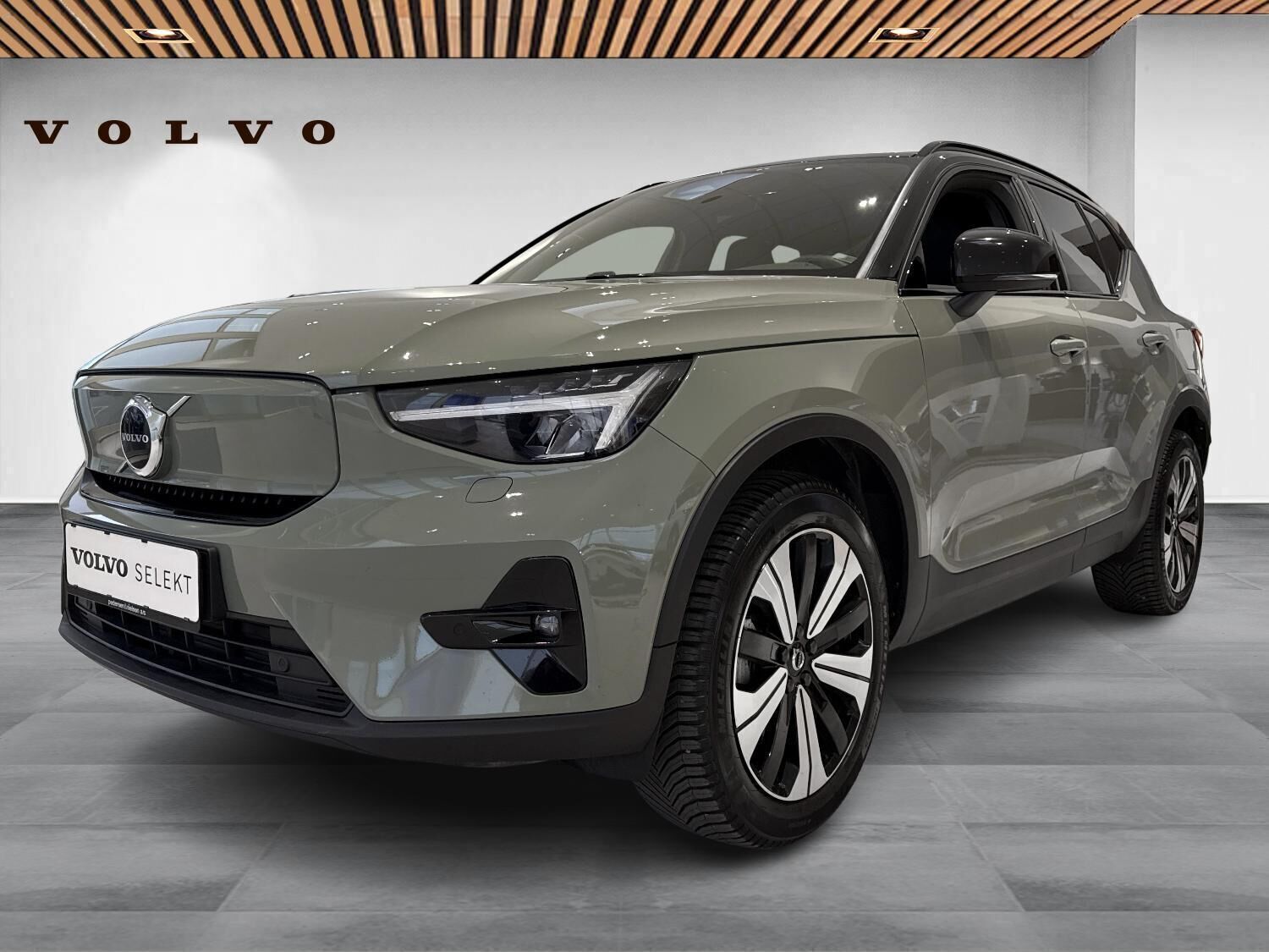 Volvo XC40 P6 Recharge Plus 231HK 5d Aut.