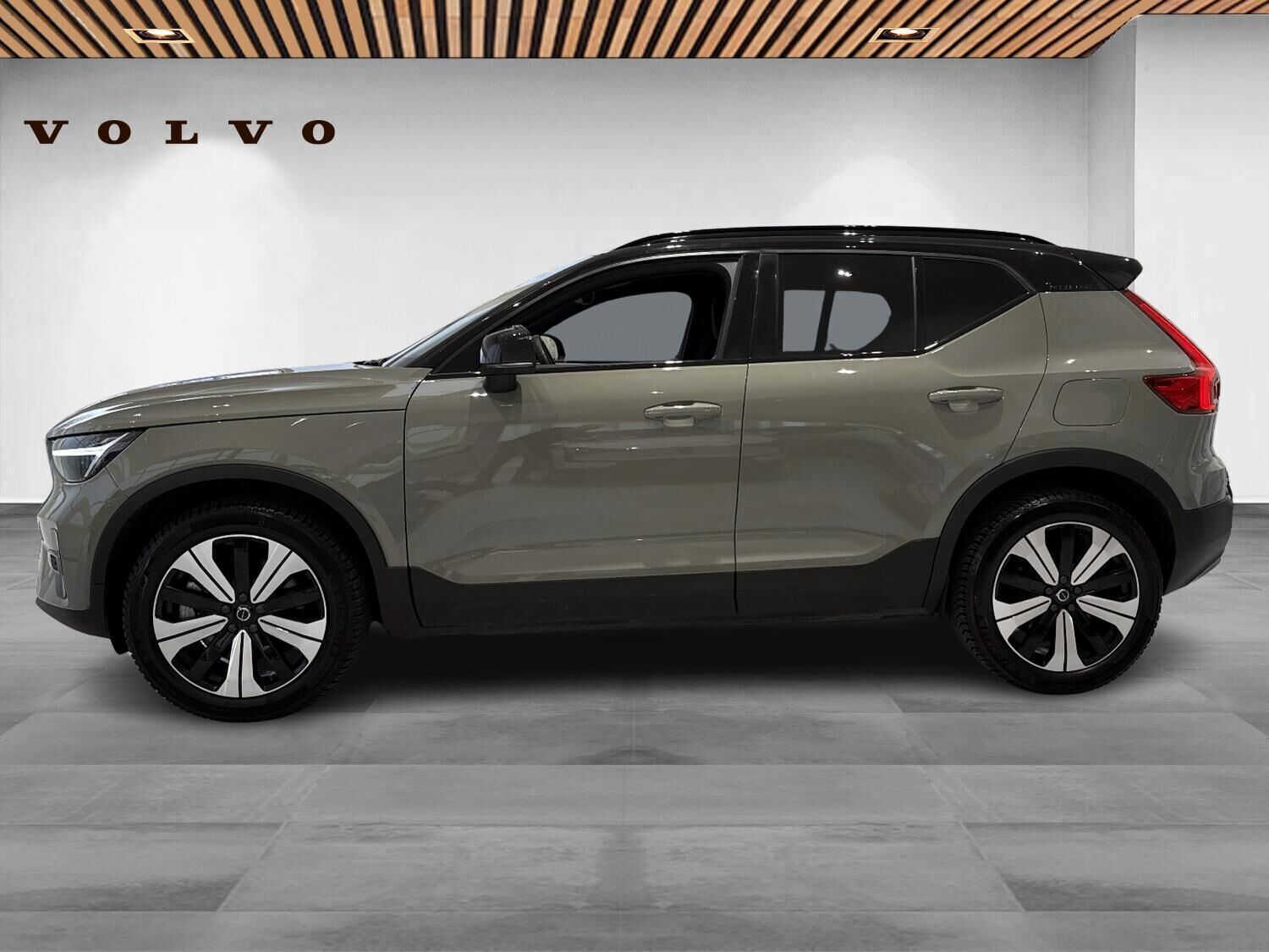 Volvo XC40 P6 Recharge Plus 231HK 5d Aut.