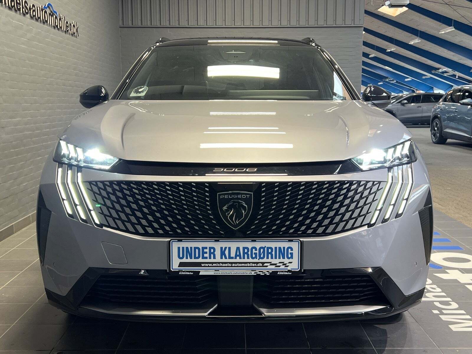 Peugeot e-5008 77 GT 7prs