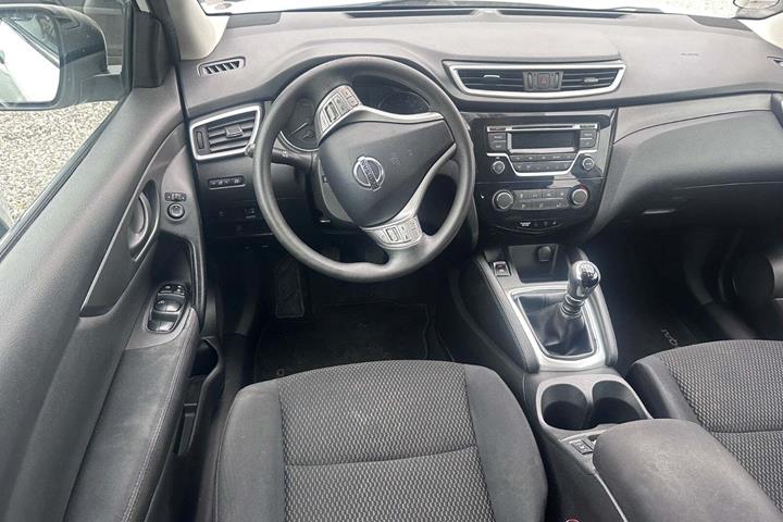 Bronze Nissan Qashqai fra 2014
