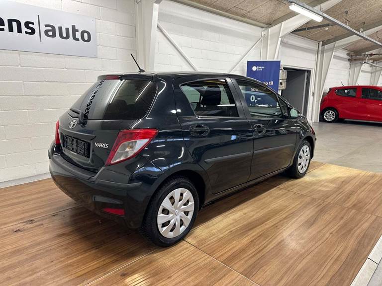 Toyota Yaris 1,0 VVT-i T1 Style