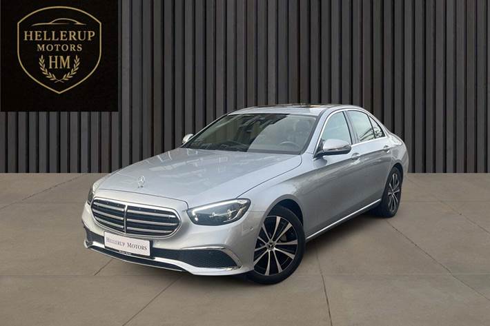 Sølv Mercedes E300 de fra 2021