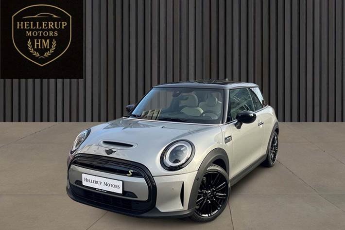 Sølv Mini Cooper SE fra 2023