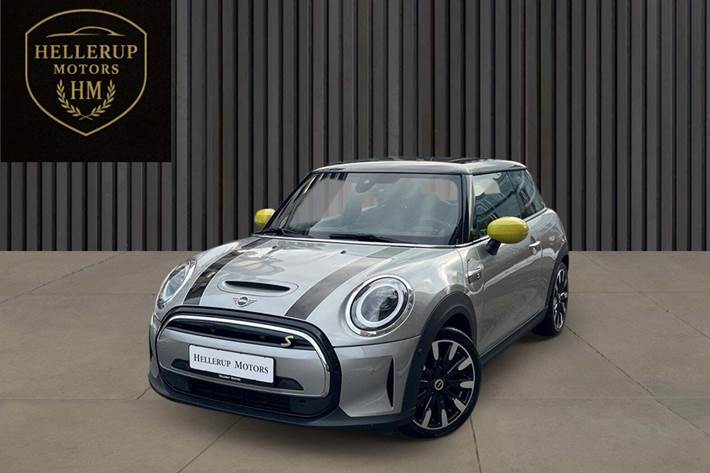 Sølv Mini Cooper SE fra 2023