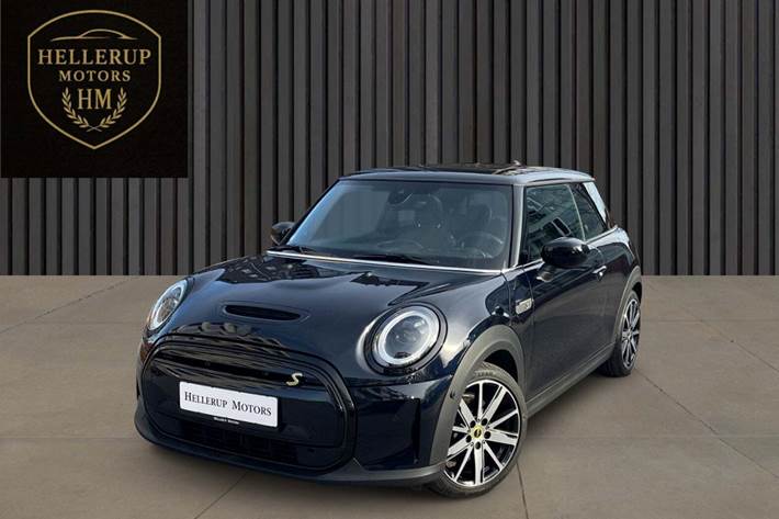 Sort Mini Cooper SE fra 2023